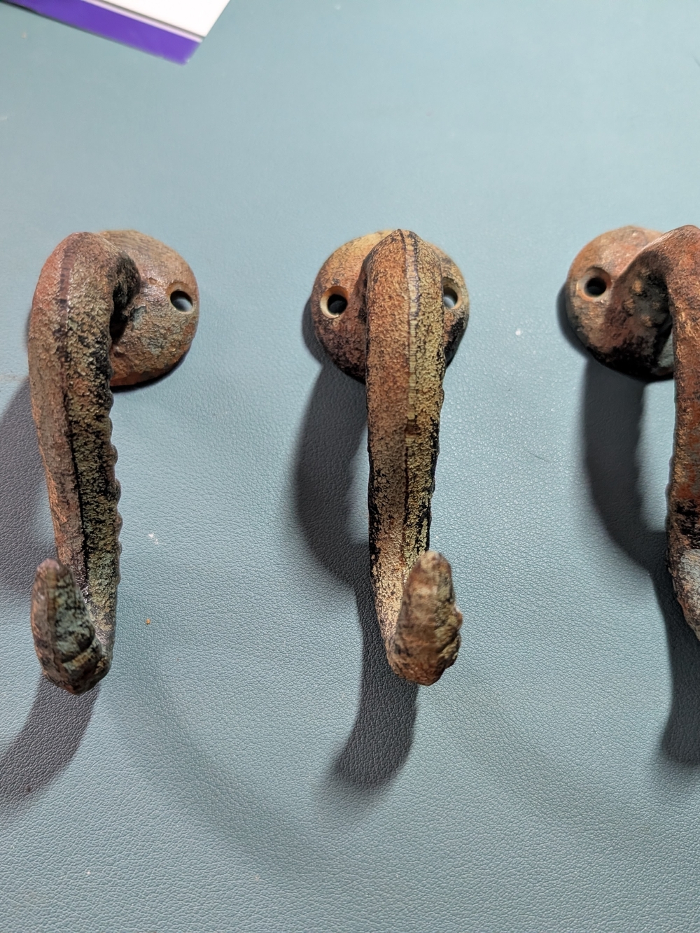 Antique-Style Cast Iron Tentacle Wall Hooks - Patina Brown - Picture 2 of 13